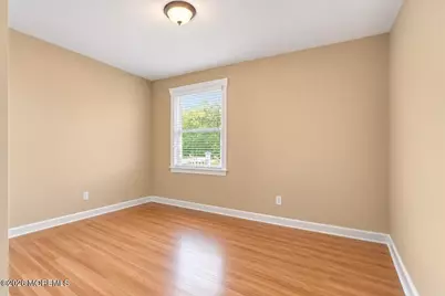 636 Monmouth Avenue, Port Monmouth, NJ 07758 - Photo 13
