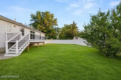 636 Monmouth Avenue, Port Monmouth, NJ 07758 - Photo 21