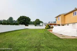 22 Lawrence St, Jackson, NJ 08527 - Photo 31
