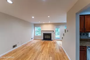 314 Towne Dr, Manalapan Township, NJ 07726 - Photo 7