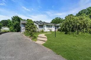4 Dickinson Ave, Toms River Township, NJ 08753 - Photo 3