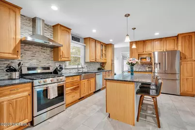 25 Nedshire Drive, Middletown, NJ 07748 - Photo 13