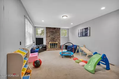 25 Nedshire Drive, Middletown, NJ 07748 - Photo 17