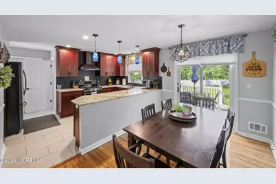 213 Lloyd Road, Matawan, NJ 07747 - Photo 9