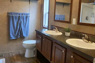 31 Henry Cir, Howell Township, NJ 07731 - Photo 7