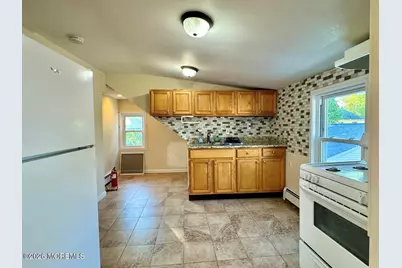 196 Milton Avenue #Apt 2, Cliffwood, NJ 07721 - Photo 5