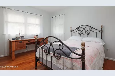 41 Carnegie Court, Middletown, NJ 07748 - Photo 17