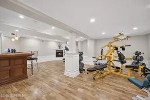 109 Woodward Ct, Neptune Township, NJ 07753 - Photo 39