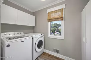 109 Woodward Ct, Neptune Township, NJ 07753 - Photo 19