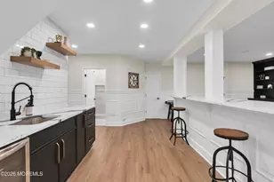 11 Verrazano Dr, Middletown, NJ 07748 - Photo 33