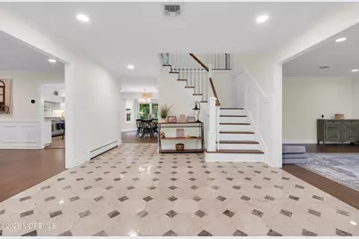 11 Verrazano Drive, Middletown, NJ 07748 - Photo 11