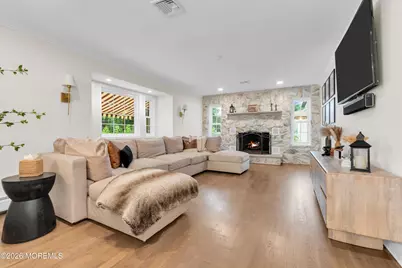 11 Verrazano Drive, Middletown, NJ 07748 - Photo 17