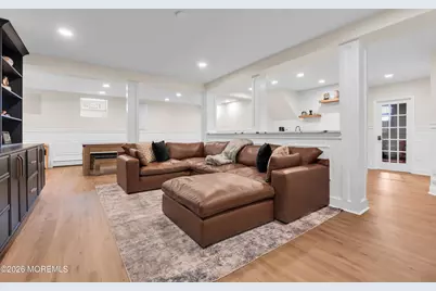 11 Verrazano Drive, Middletown, NJ 07748 - Photo 37