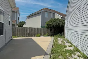 141 Kentucky Way, Freehold, NJ 07728 - Photo 11
