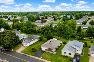 350 Barbados Dr N, Toms River Township, NJ 08757 - Photo 5
