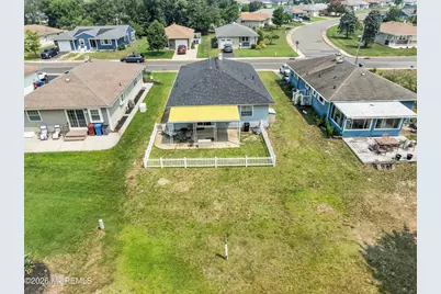 101 Barbados Drive S, Toms River Township, NJ 08757 - Photo 17