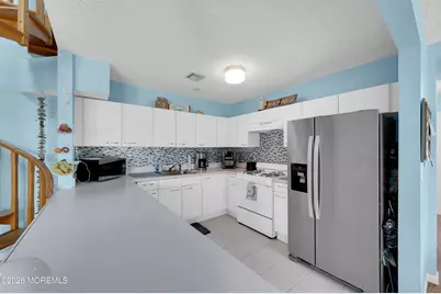 1820 E Pennsylvania Avenue E #4, Ortley Beach, NJ 08751 - Photo 9