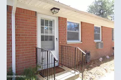 10 D Hamilton Lane, Whiting, NJ 08759 - Photo 9