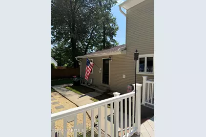 21 Howe Lane, Freehold, NJ 07728 - Photo 27