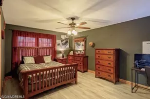 21 Howe Ln, Freehold, NJ 07728 - Photo 15