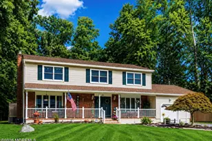 21 Howe Ln, Freehold, NJ 07728 - Photo 27