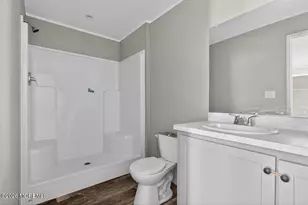 414 Walnut St, Robbinsville Township, NJ 08691 - Photo 7