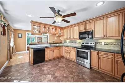 13 Tara Lin Drive, Hazlet Township, NJ 07730 - Photo 17