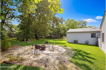 17 Locust Road, Howell Township, NJ 07731 - Photo 21