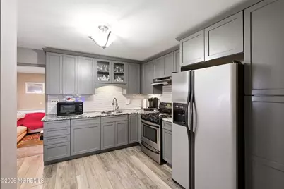 17 Locust Road, Howell Township, NJ 07731 - Photo 9