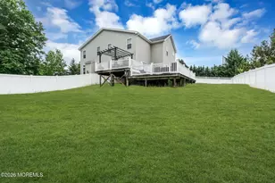 12 Sanford St, Manalapan Township, NJ 07726 - Photo 25