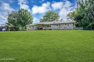 556 Spotswood Englishtown Rd, Monroe Township, NJ 08831 - Photo 5