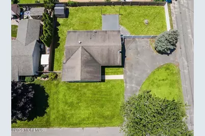 813 Pemberton Street, Toms River Township, NJ 08757 - Photo 5