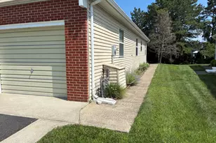 65 Woodstock Dr, Toms River Township, NJ 08757 - Photo 3