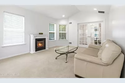 39 Valley Stream Lane, Lakewood, NJ 08701 - Photo 9