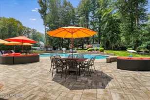 17 Thomas Dr, Manalapan Township, NJ 07726 - Photo 39