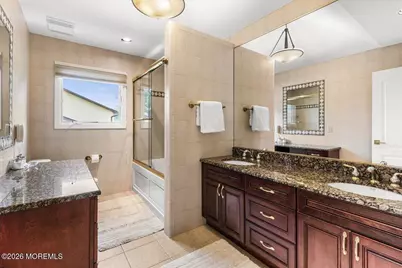 17 Thomas Drive, Manalapan Township, NJ 07726 - Photo 29
