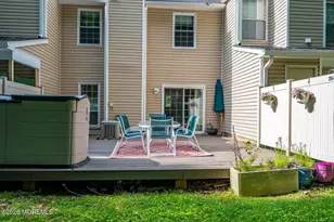 254 Teasdale Pl, Morganville, NJ 07751 - Photo 27