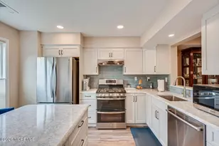 254 Teasdale Pl, Morganville, NJ 07751 - Photo 3