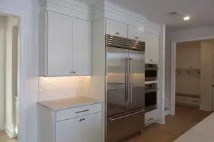 85 Lamb Ln, Manalapan Township, NJ 07726 - Photo 3