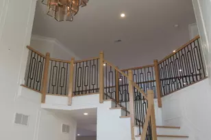 85 Lamb Ln, Manalapan Township, NJ 07726 - Photo 5