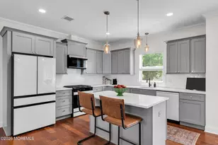 42 Creek Rd, Port Monmouth, NJ 07758 - Photo 9
