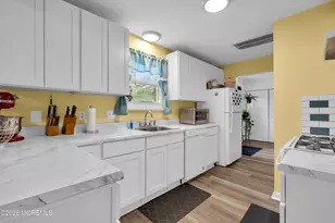 24 Cedarbrook Ln, Little Egg Harbor, NJ 08087 - Photo 5