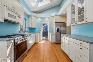 275 Ocean Blvd, Atlantic Highlands, NJ 07716 - Photo 9