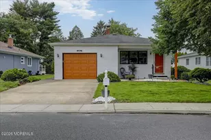 135 Biabou Dr, Toms River Township, NJ 08757 - Photo 1