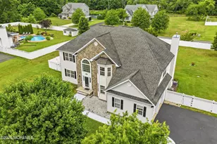 10 Etty Dr, Manchester Township, NJ 08759 - Photo 3
