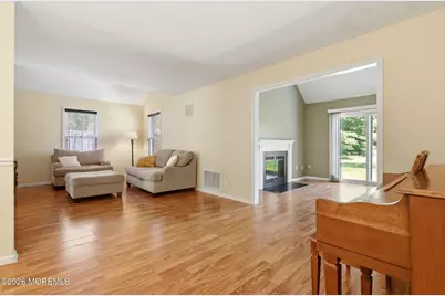 7 Browning Court, Freehold, NJ 07728 - Photo 13