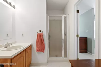 7 Browning Court, Freehold, NJ 07728 - Photo 25