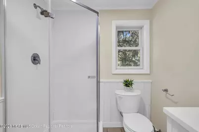 171 Highway 36, North Middletown, NJ 07748 - Photo 17
