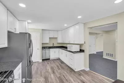 171 Highway 36, North Middletown, NJ 07748 - Photo 7