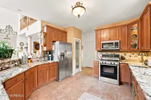 207 Bradwick Way, Marlboro Township, NJ 07746 - Photo 35